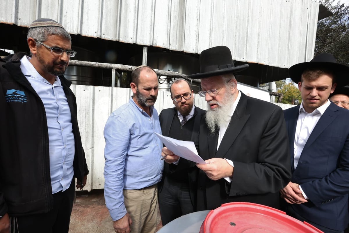 ברכב משוריין, ובתיאום בטחוני: מעמד הפרשת תרומות ומעשרות בשומרון