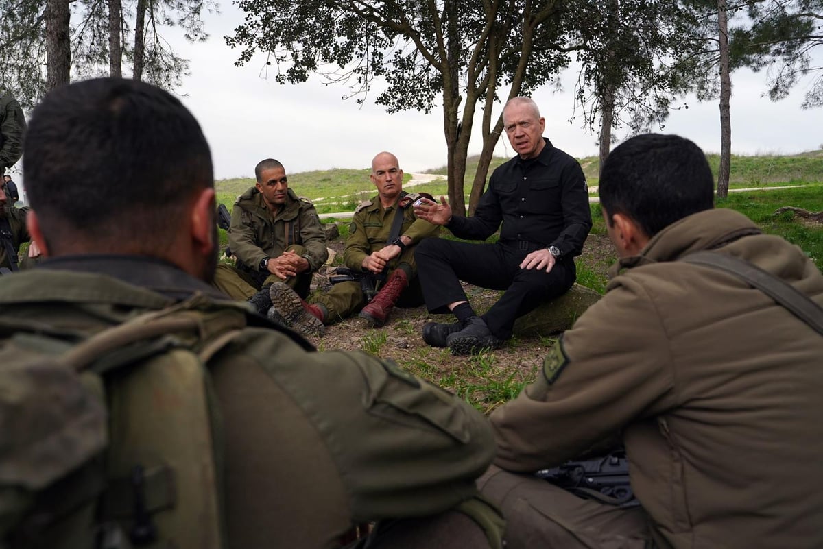 ביקור השר יואב גלנט בחטיבת גולני