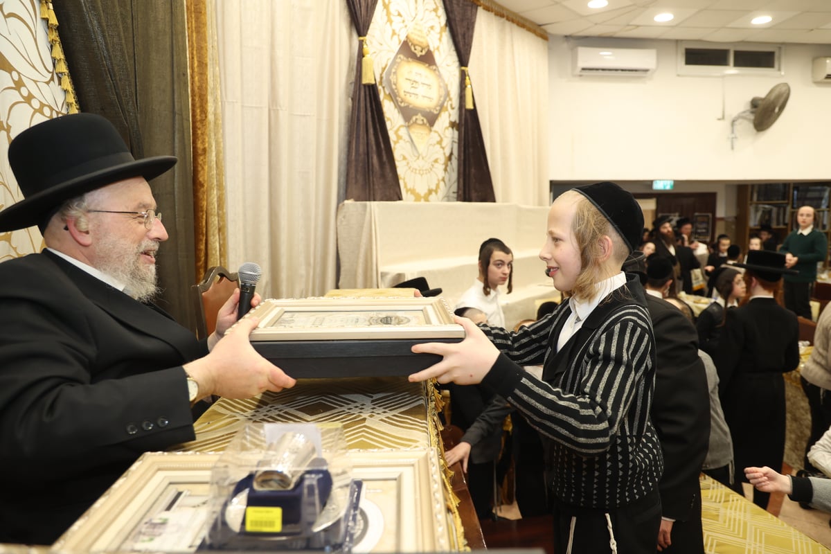 התלמידים הגו בתורה וזכו בפרסים יקרי ערך | תיעוד