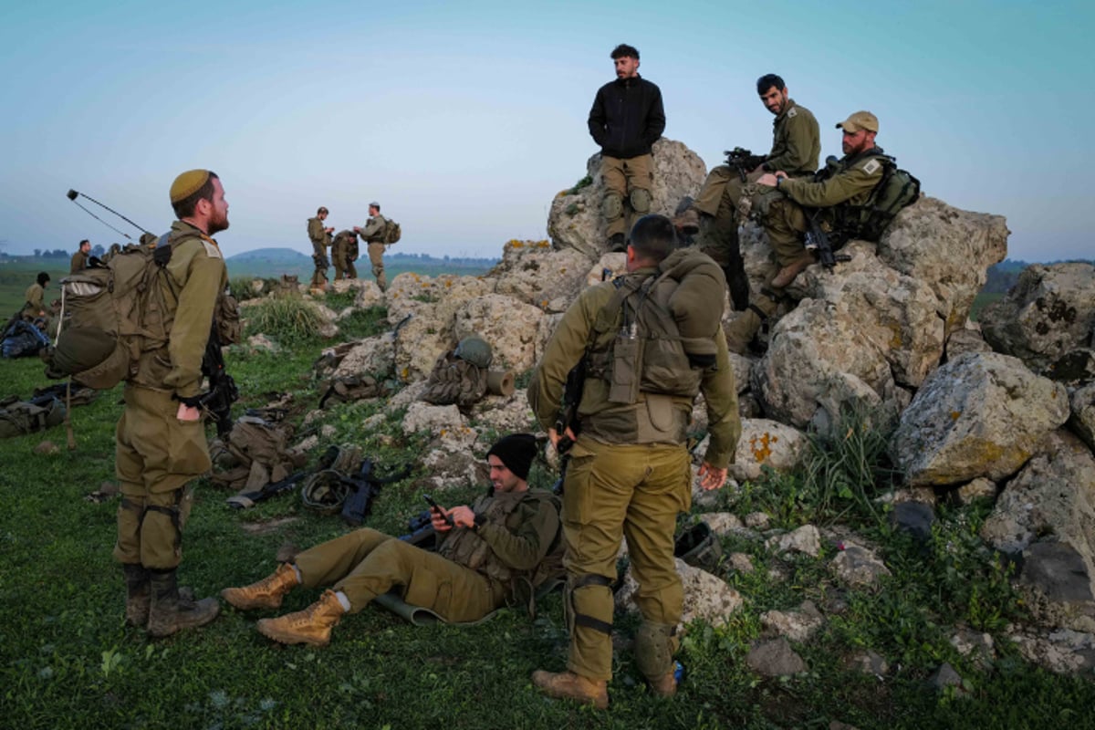 חיילים בגבול הצפון | ארכיון