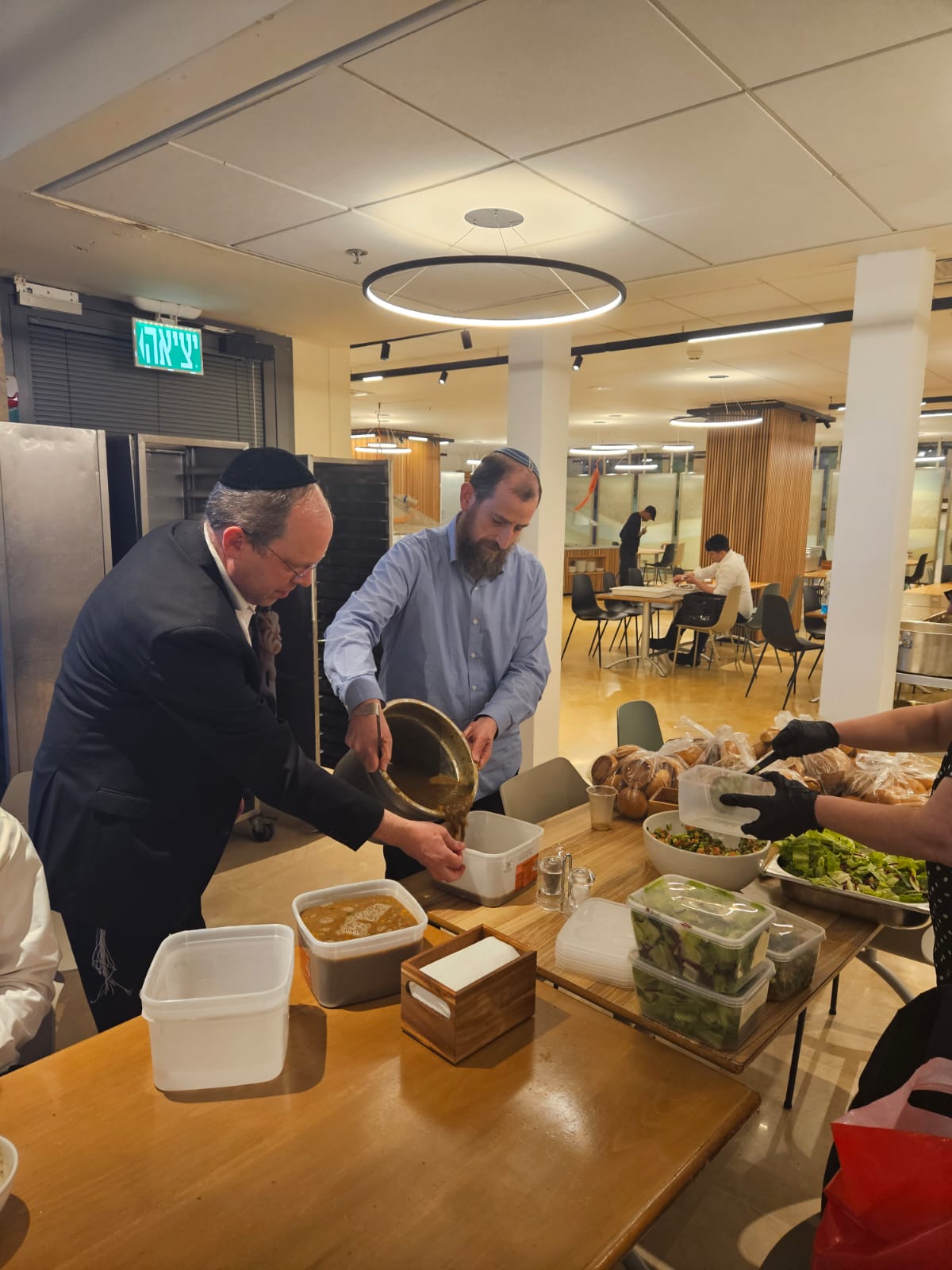 זופניק בכיכר • כל התמונות, הנייעס והחשיפות של השבוע