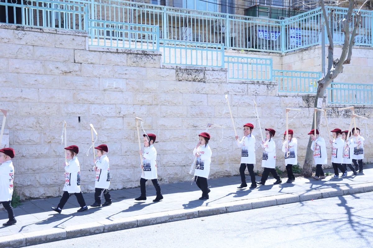 התחפושת של סאטמר