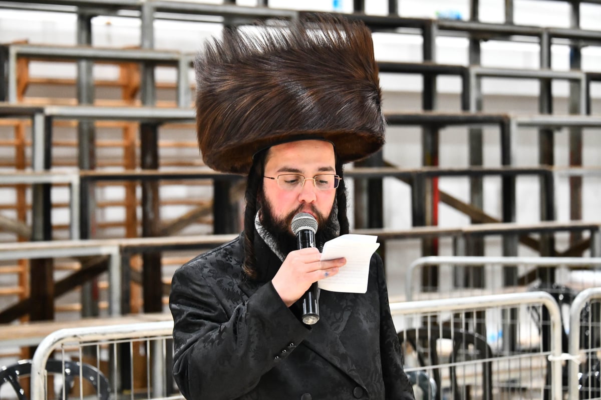 למרות חולשתו: האדמו"ר השתתף בחתונה ורקד במצווה טאנץ