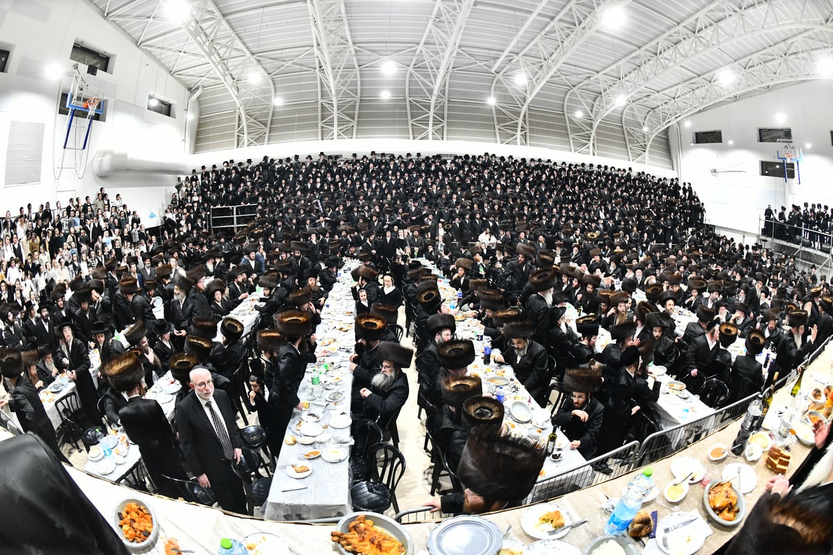 למרות חולשתו: האדמו"ר השתתף בחתונה ורקד במצווה טאנץ