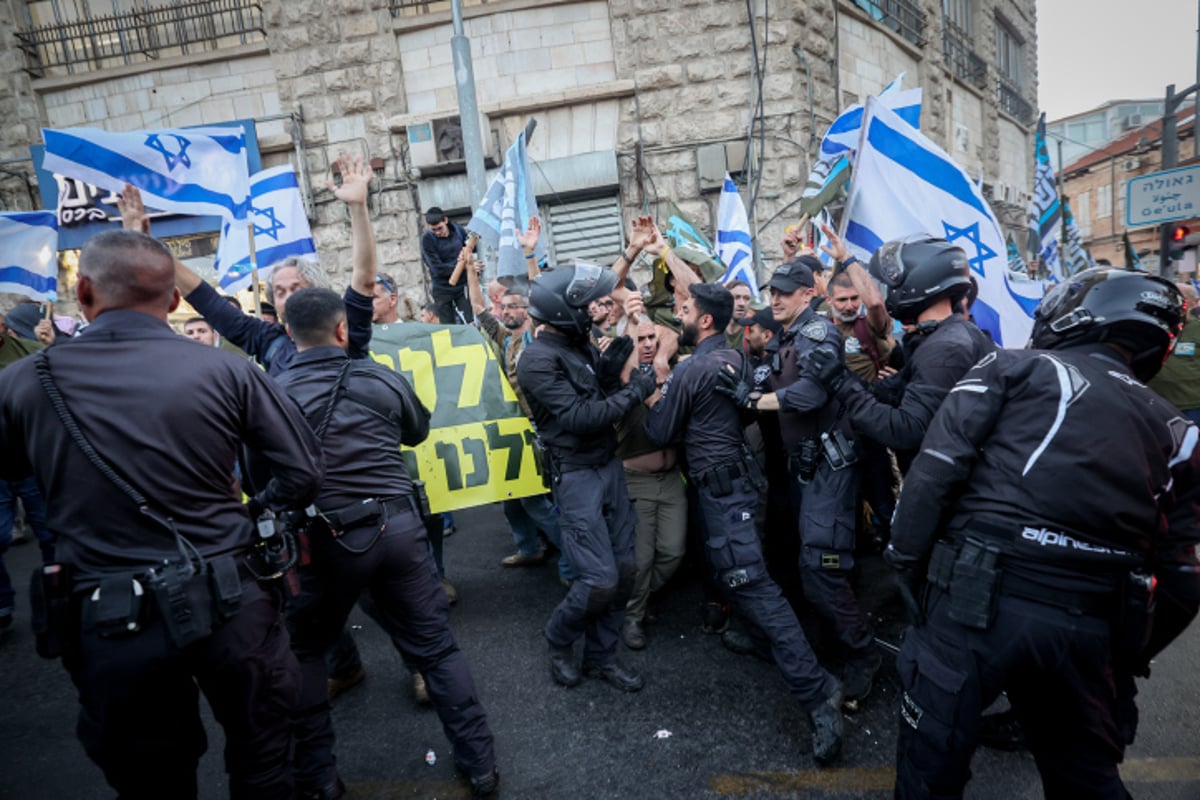 ההפגנה כעת בגאולה