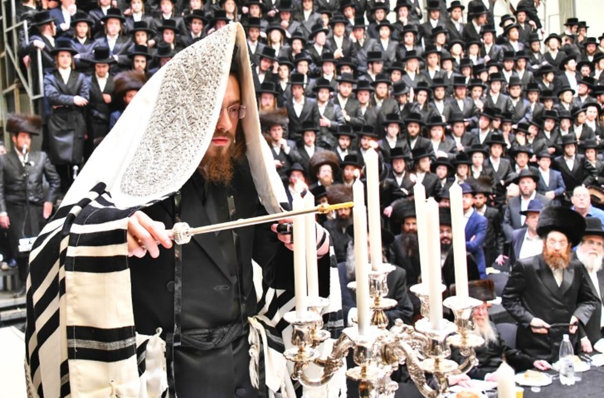 אלפים בשמחת הברית לינוקא מסאדיגורה; איך נקרא הבן?