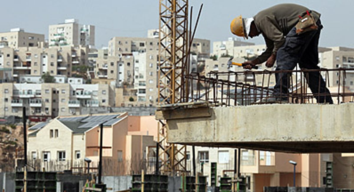 בנייה במודיעין עלית.