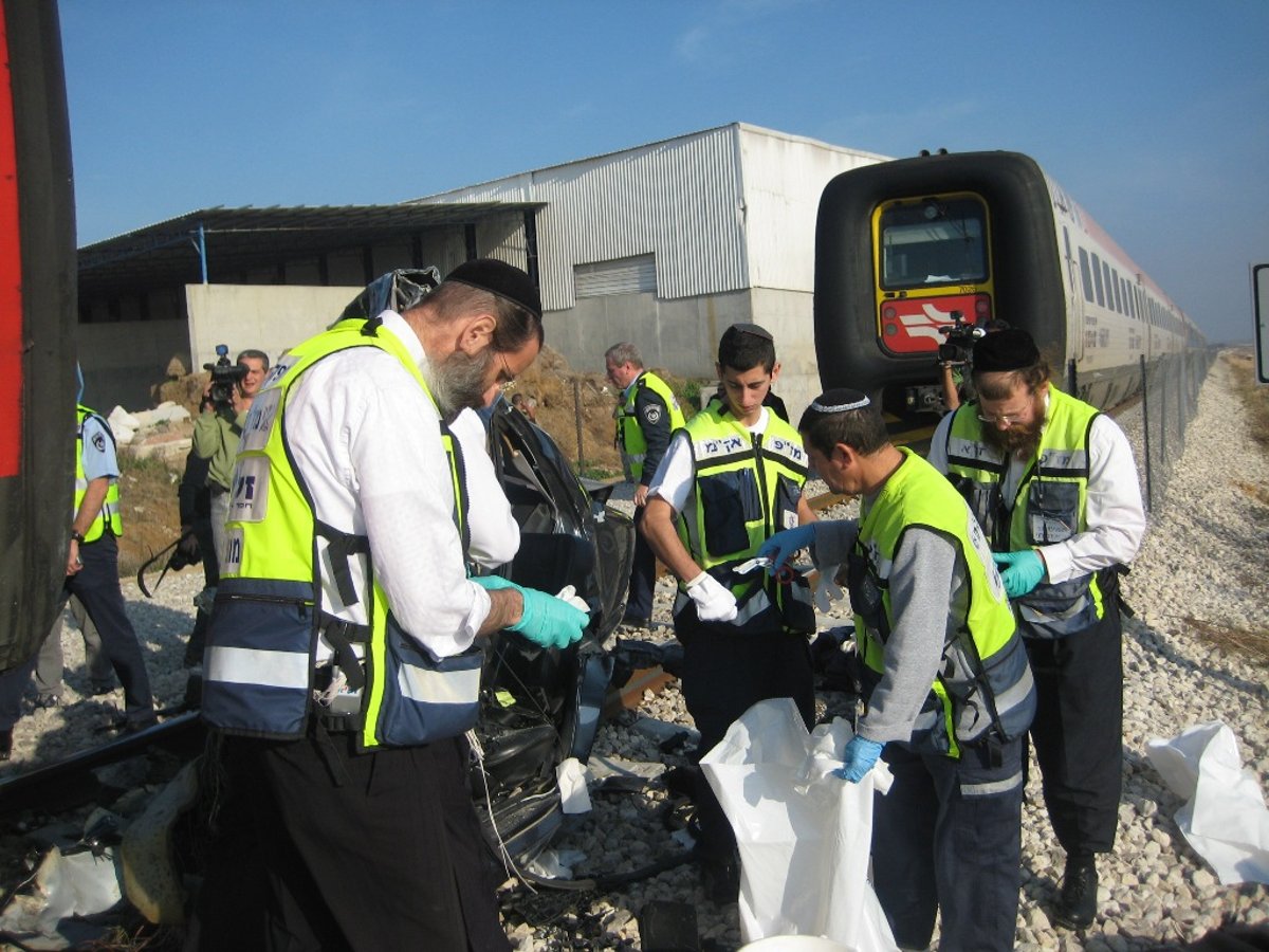 צפו: הרוג בתאונה בין רכבת לרכב פרטי