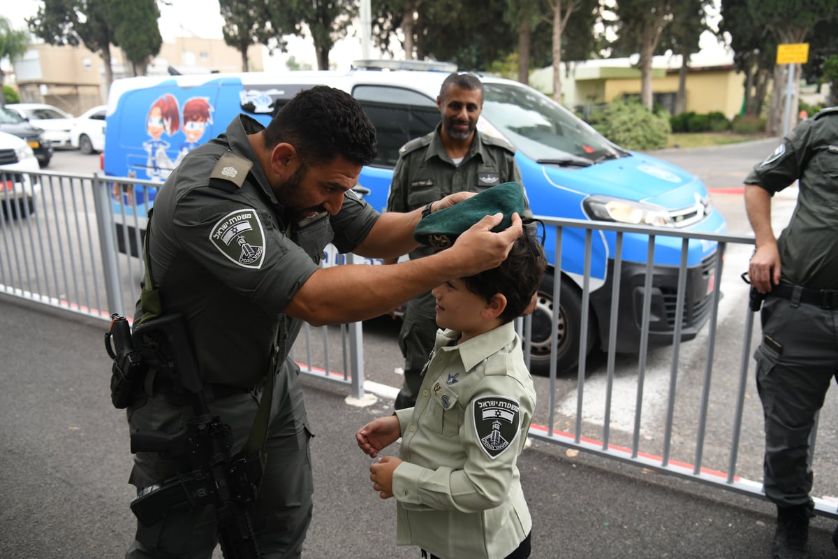 בנו של החטוף וילדי נחל עוז הפכו ללוחמי מג"ב | תיעוד