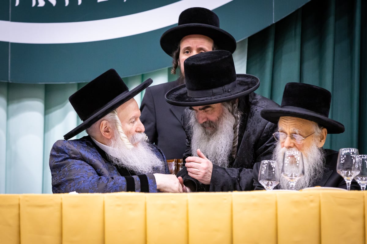 חנוכת הבניינים בבאבוב 