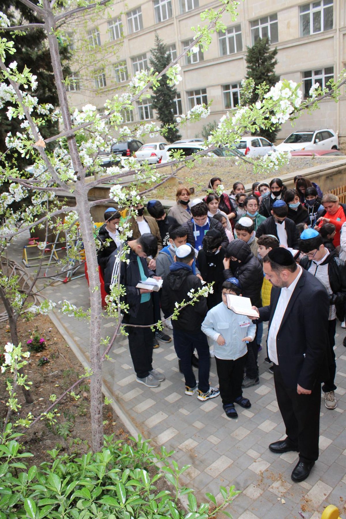 ההערכות בבאקו שבאזרבייג'ן לחג הפסח