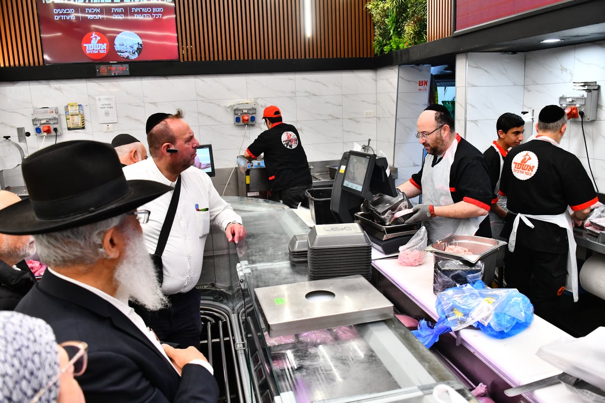 ערבי פסחים ברחובות העיר ב"ב