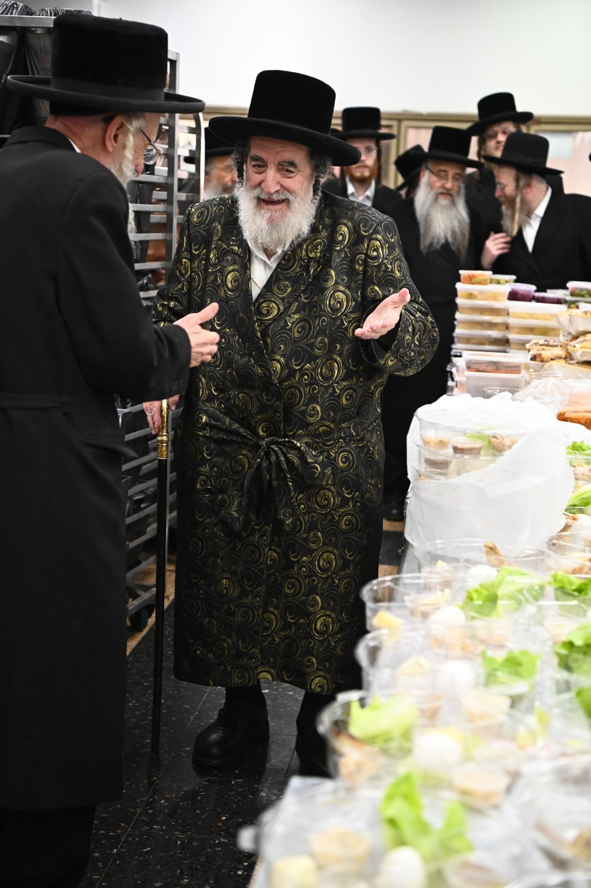 גדולי ישראל במטבח 'בית התבשיל' בב"ב