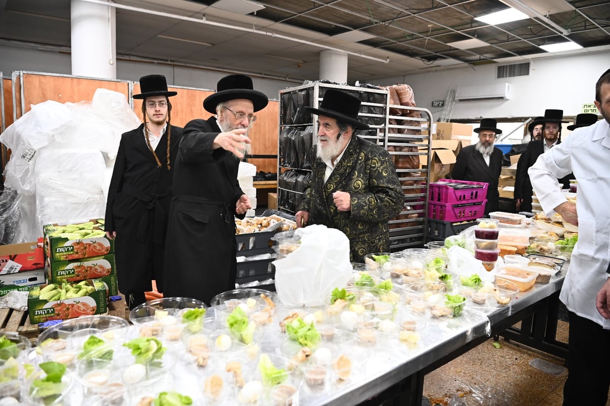 גדולי ישראל במטבח 'בית התבשיל' בב"ב