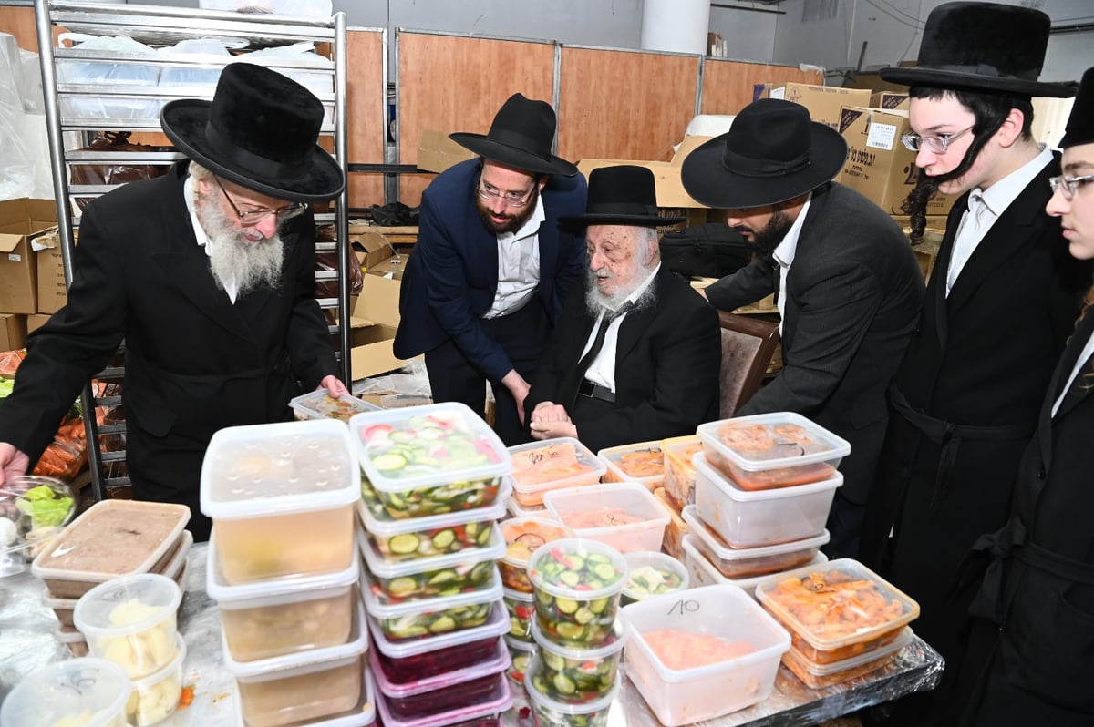 גדולי ישראל במטבח 'בית התבשיל' בב"ב