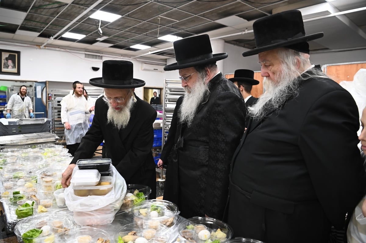 גדולי ישראל במטבח 'בית התבשיל' בב"ב