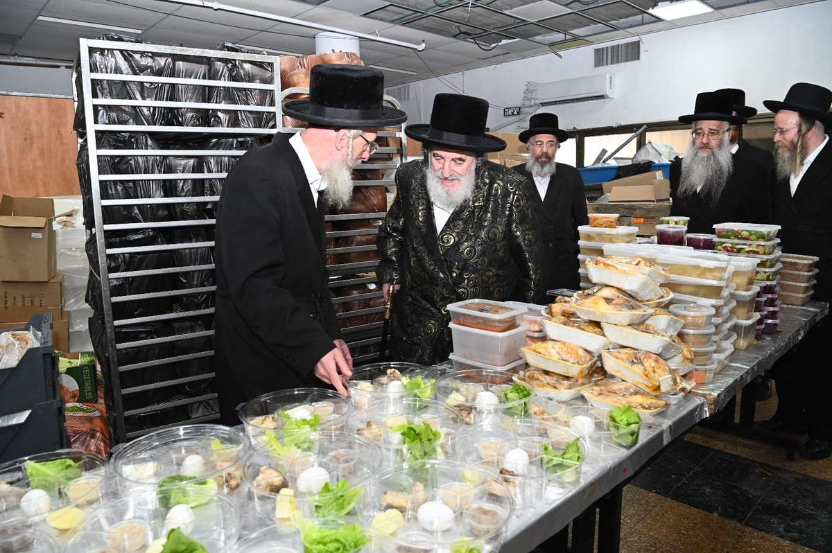 גדולי ישראל במטבח 'בית התבשיל' בב"ב