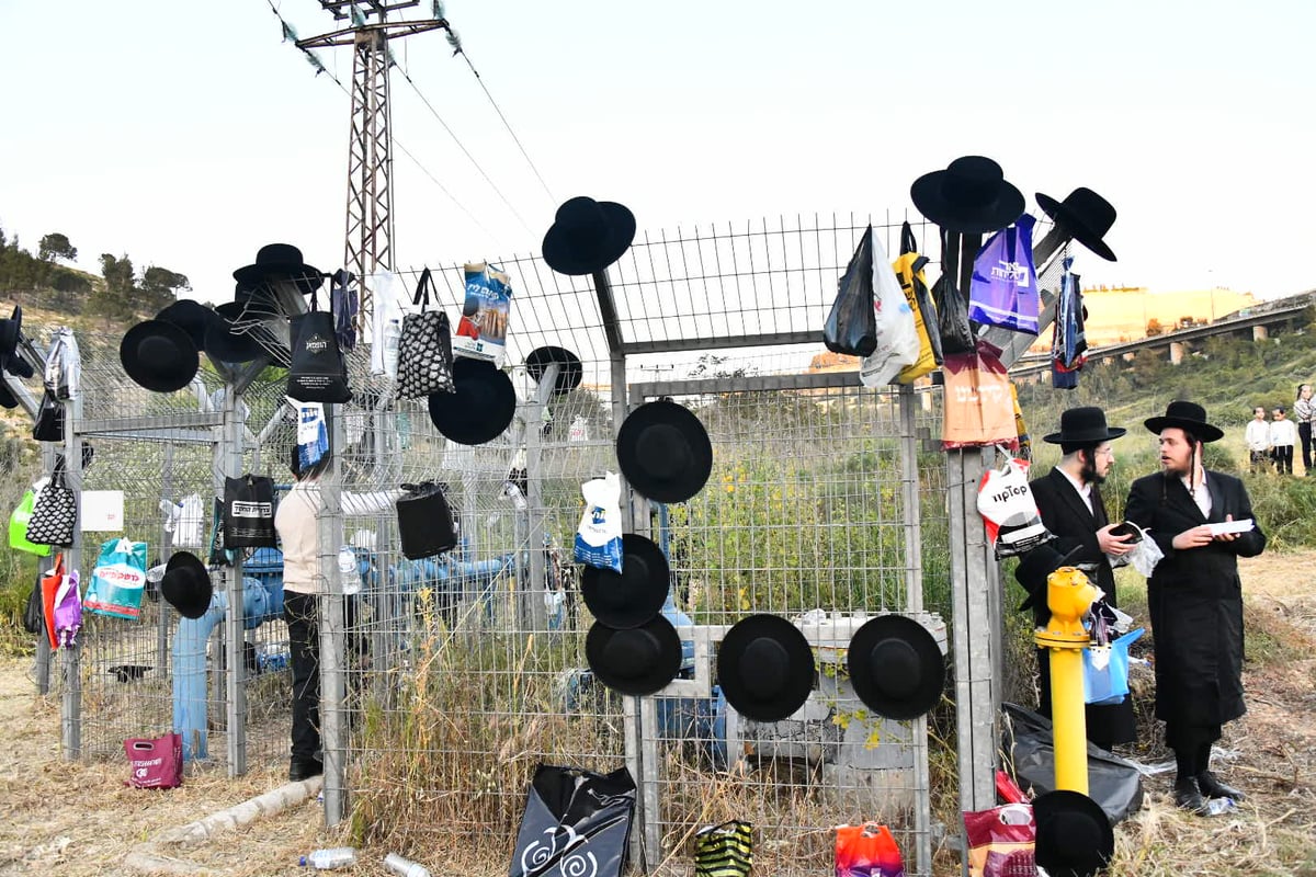 האדמו"ר מגור בשאיבת מים שלנו תשפ"ד