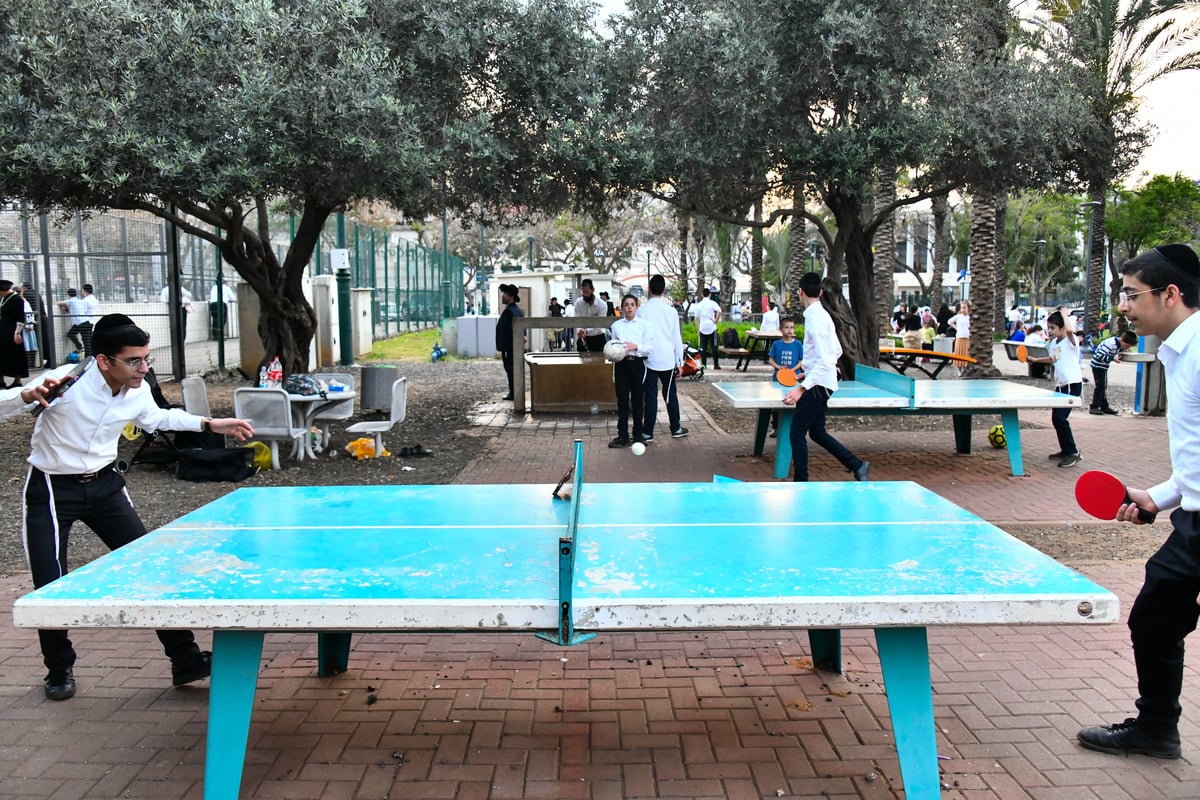 בין הזמנים בפארק בלינסון בפ"ת