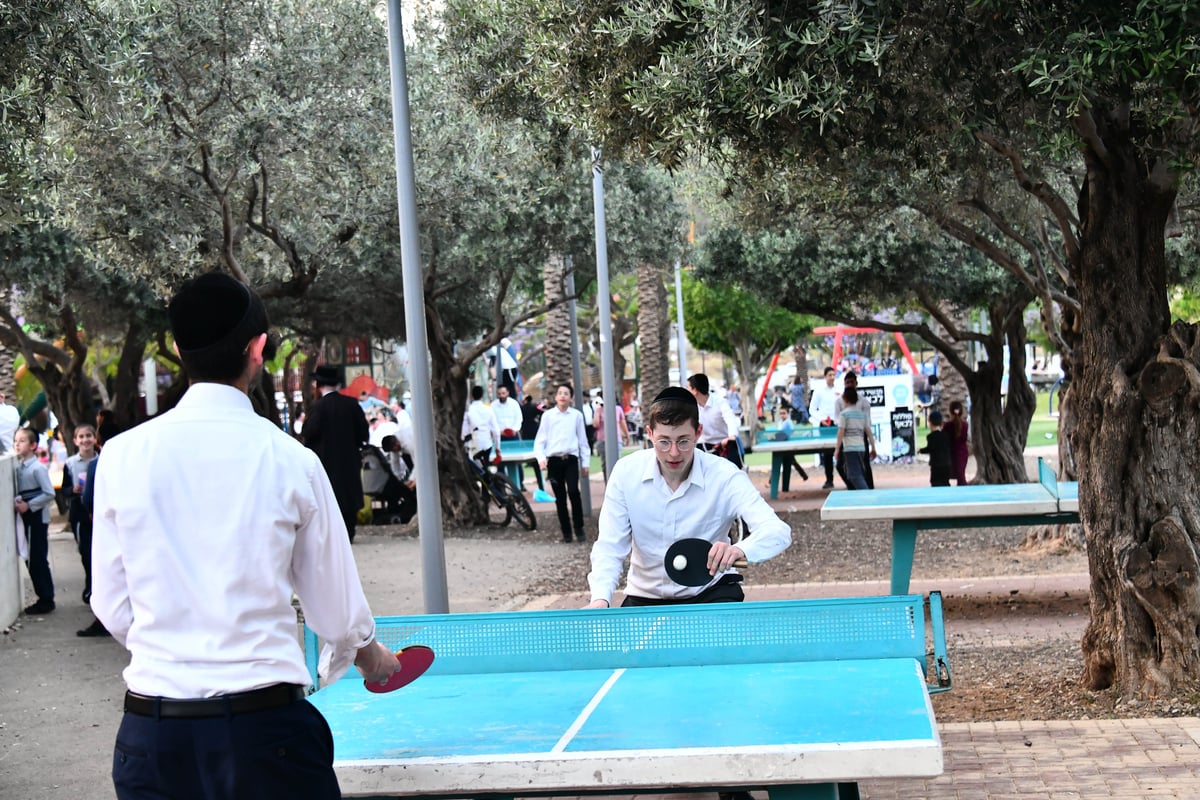 בין הזמנים בפארק בלינסון בפ"ת