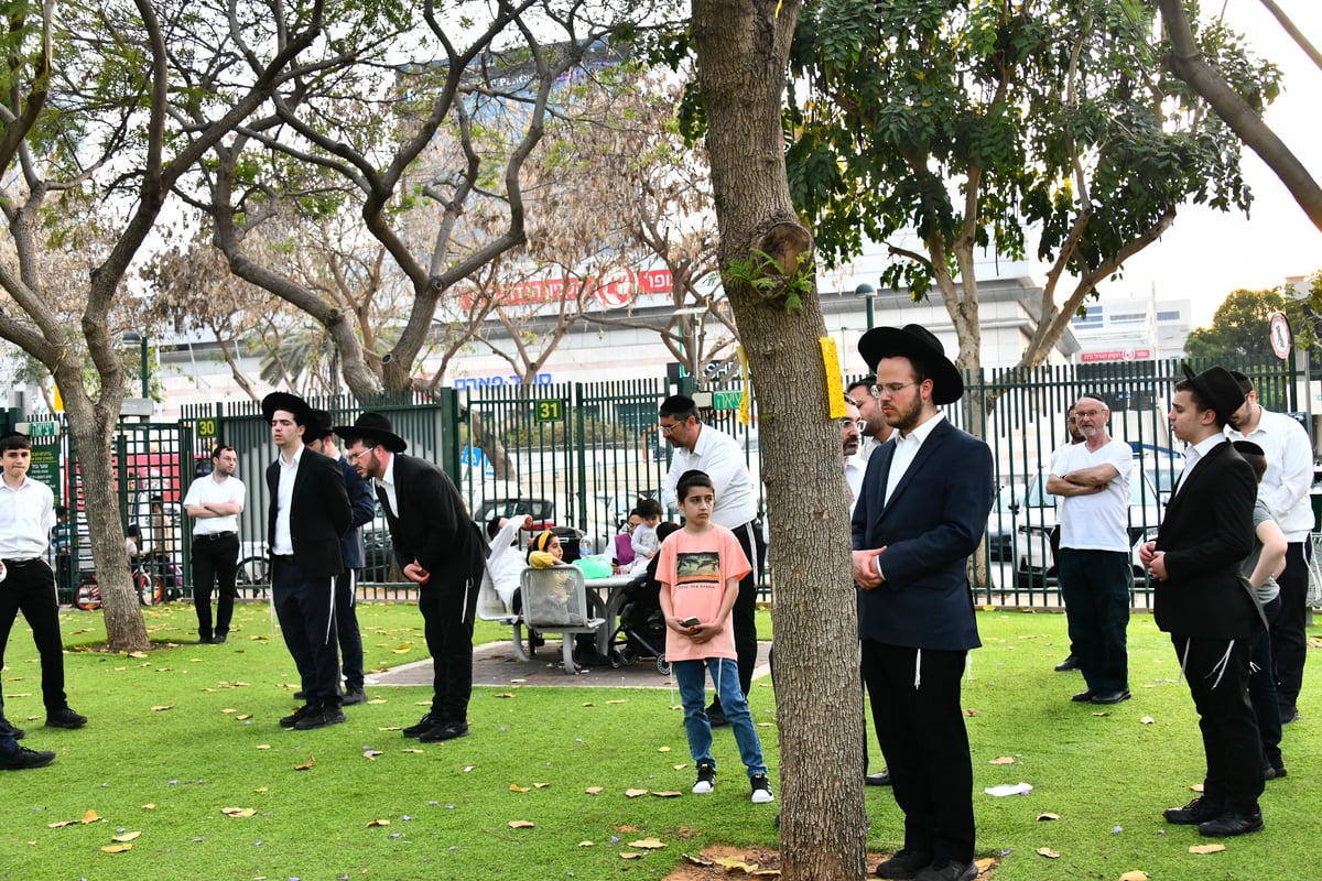 בין הזמנים בפארק בלינסון בפ"ת