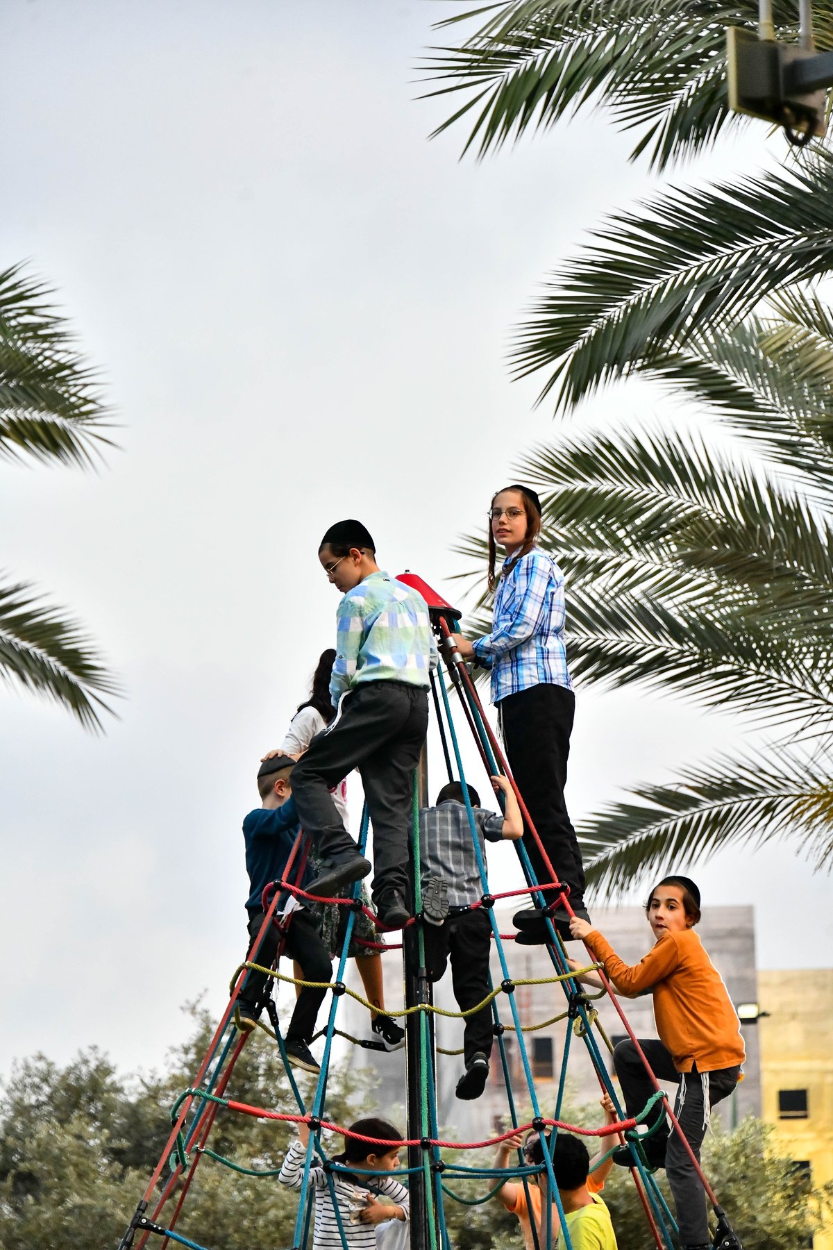 בין הזמנים בפארק בלינסון בפ"ת