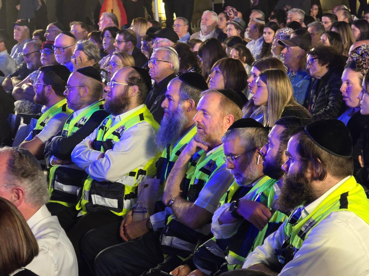 זופניק בכיכר • כל התמונות, הנייעס והחשיפות של השבוע