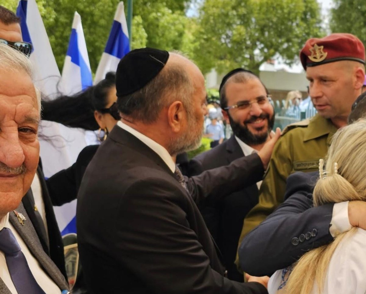 זופניק בכיכר • כל התמונות, הנייעס והחשיפות של השבוע