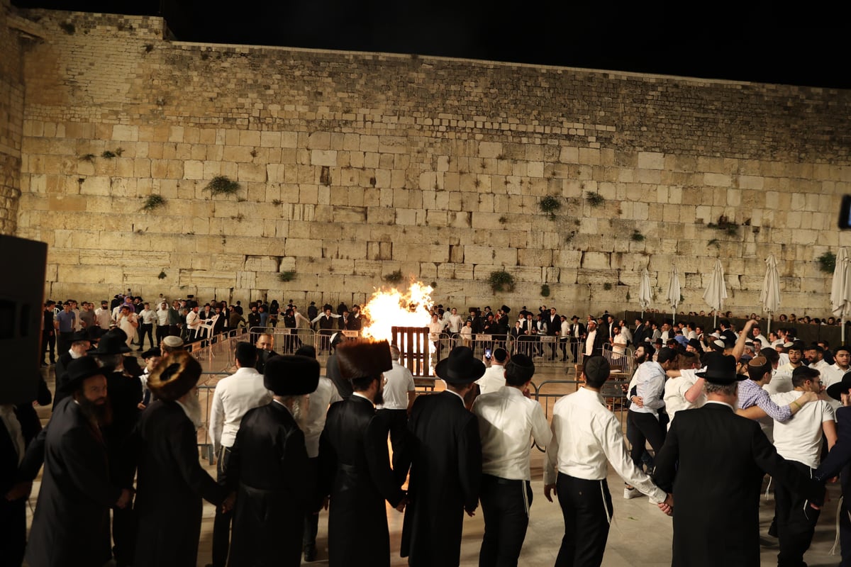 ל"ג בעומר ברחבת הכותל המערבי