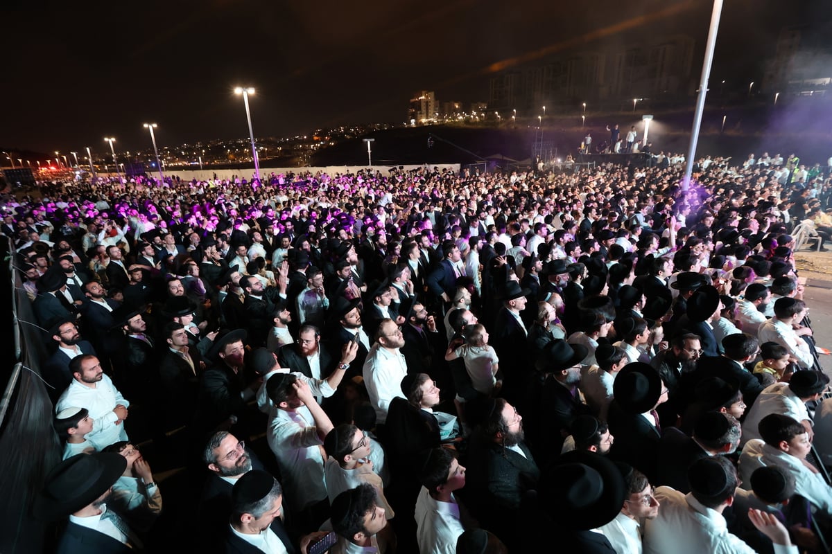 ההדלקה המרכזי ע"י קהילות הספרדיות בב"ש