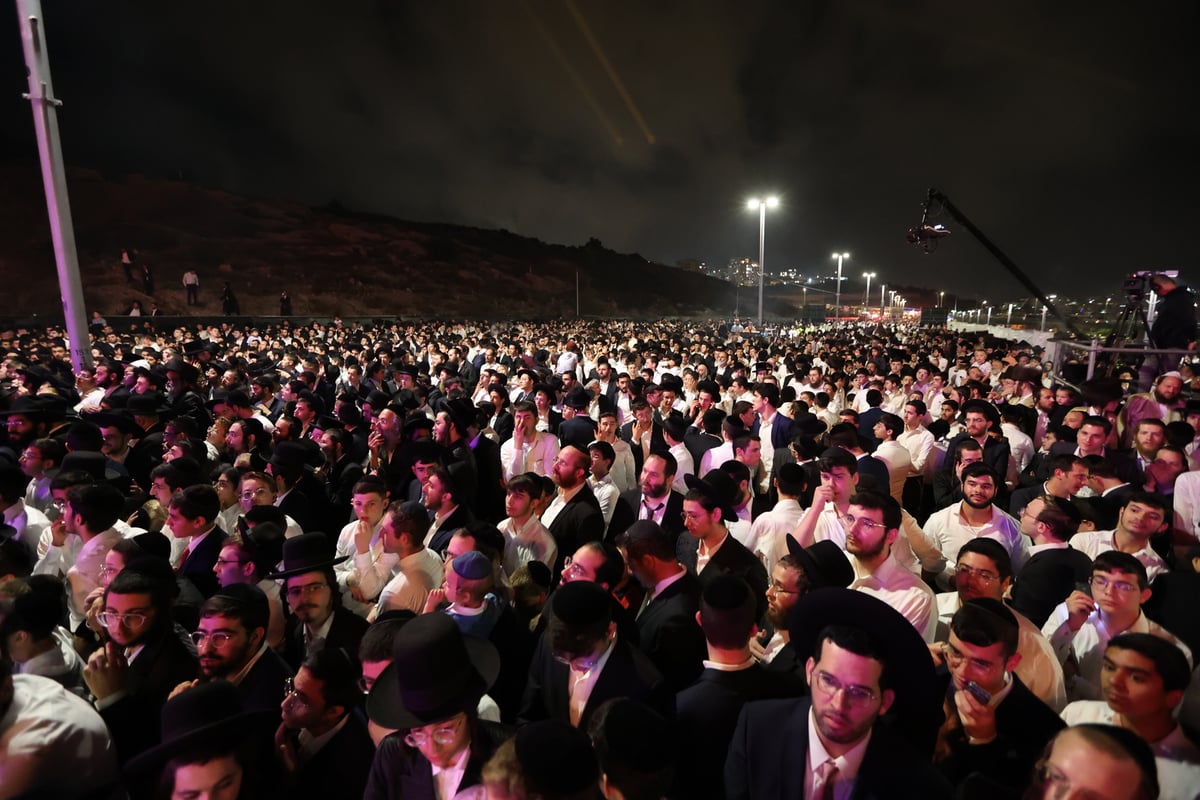 ההדלקה המרכזי ע"י קהילות הספרדיות בב"ש