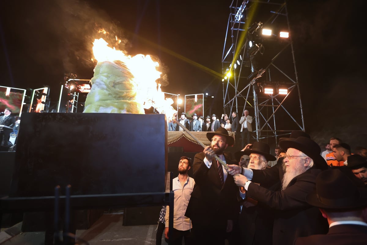 ההדלקה המרכזי ע"י קהילות הספרדיות בב"ש