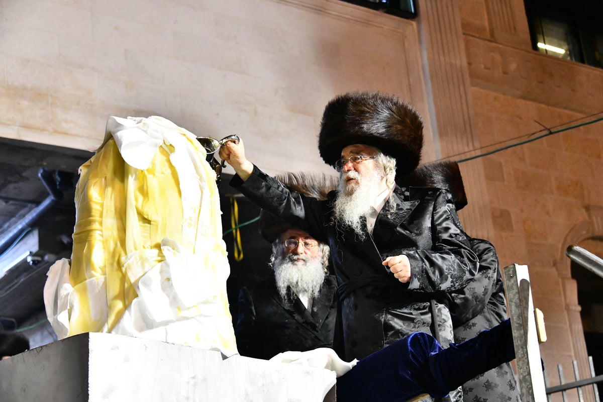 ל"ג בעומר בחצה"ק דארג