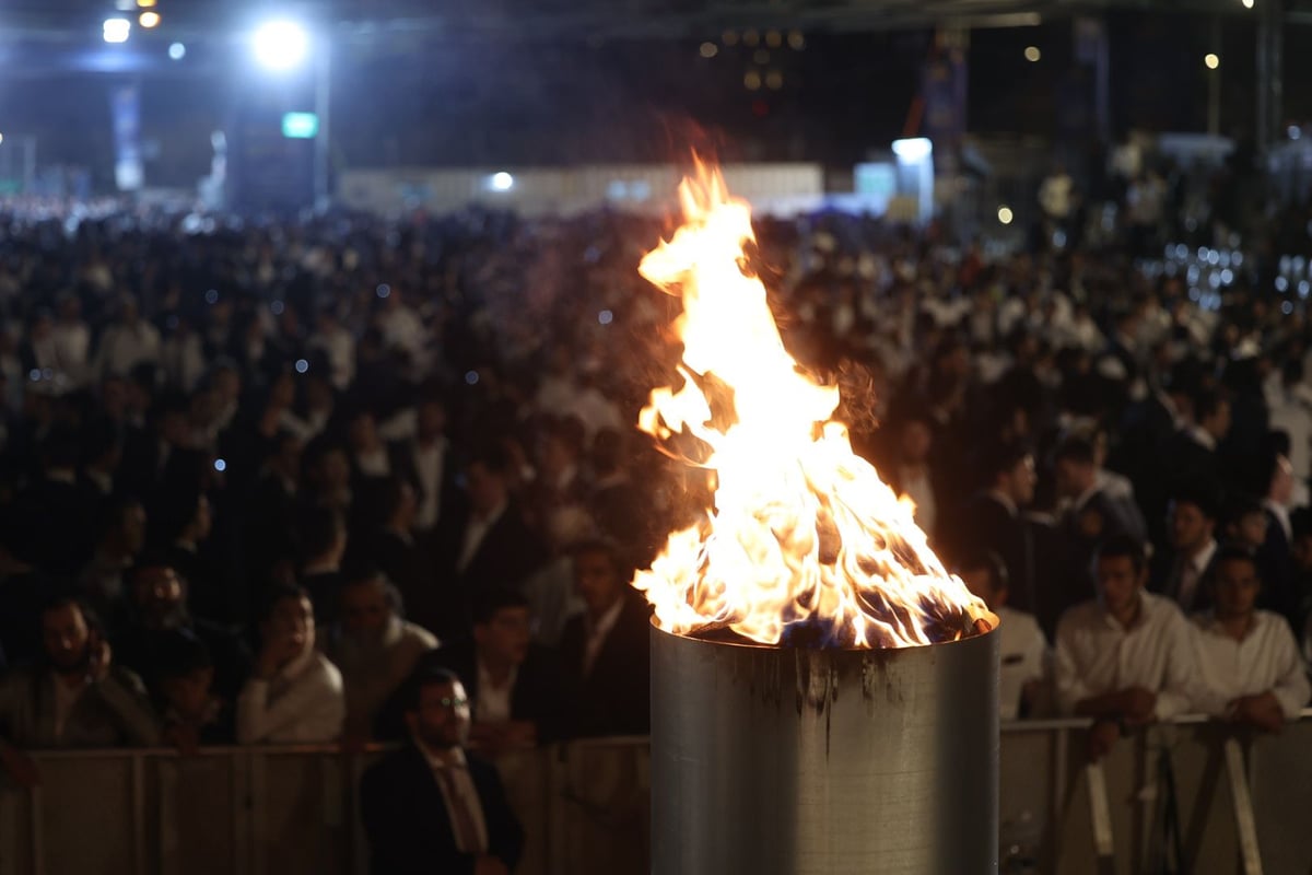 בהילולא דבר יוחאי: המוני עמך בית ישראל בשמחת רשב"י ב'חצר ההילולא' בסמוך לציון שמעון הצדיק בירושלים