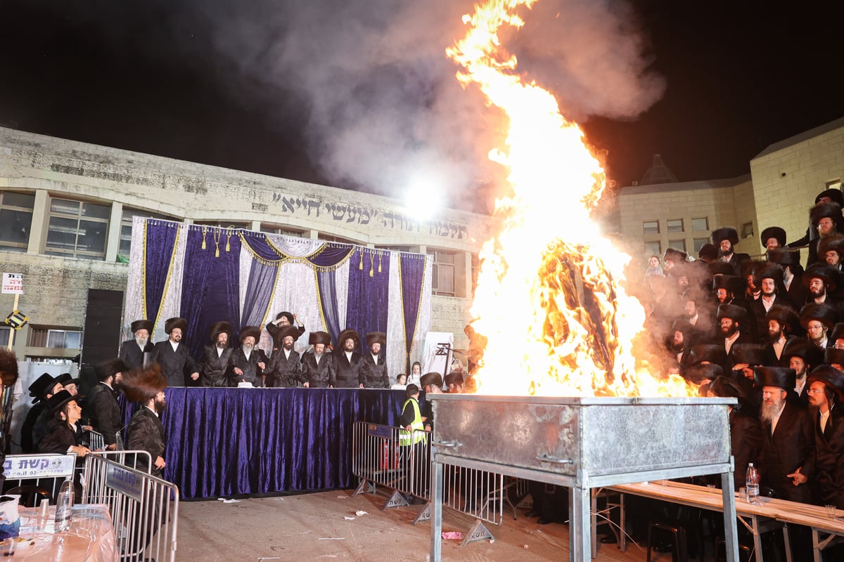 ל"ג בעומר בחצה"ק זוועהיל