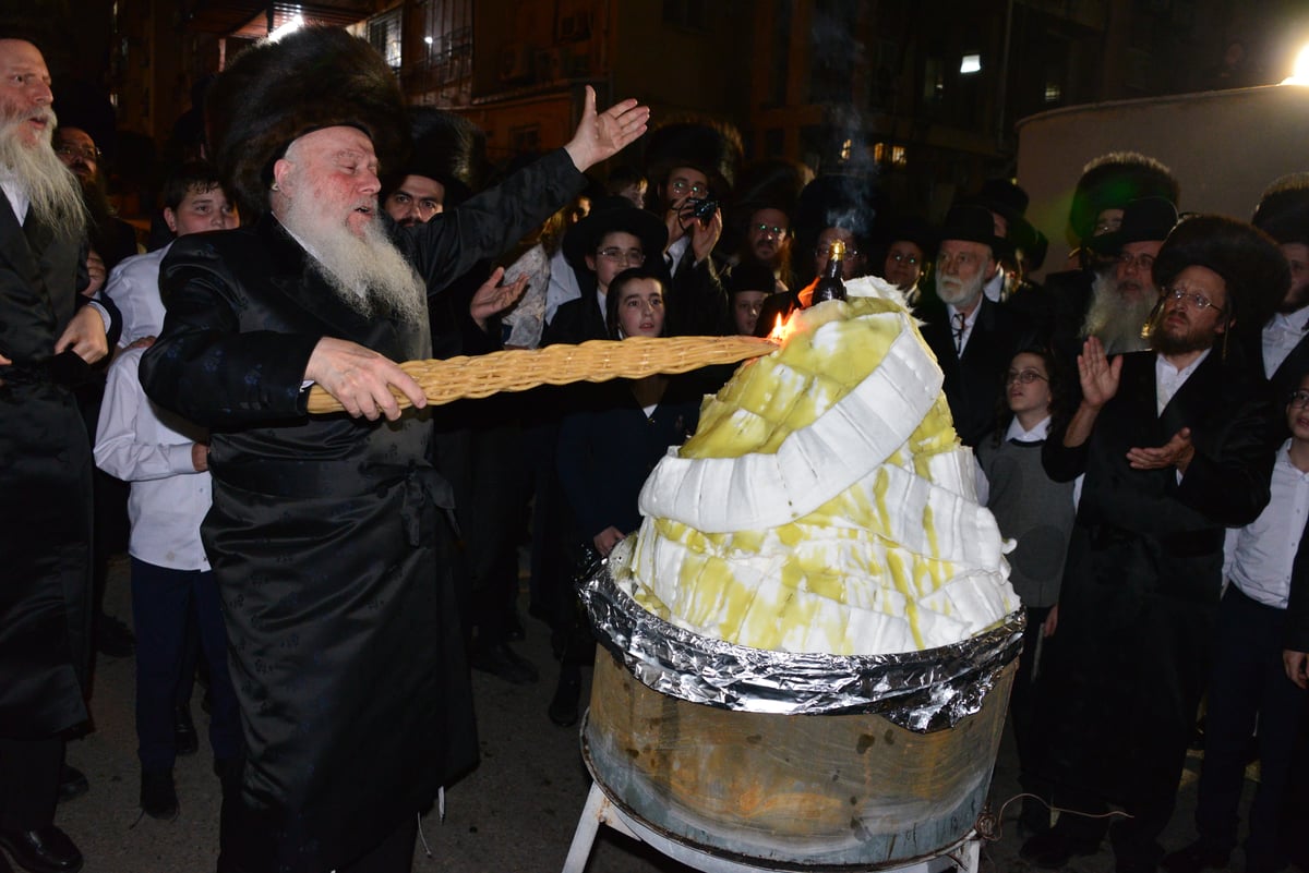 ל"ג בעומר בחצה"ק וואסלוי