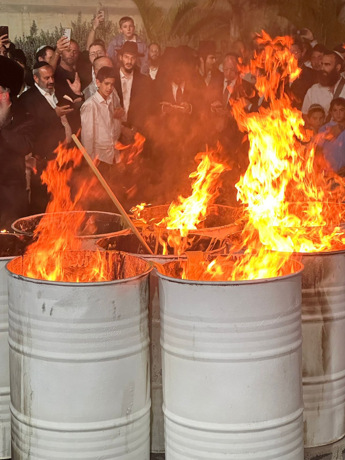 ל"ג בעומר אצל האדמו"ר רבי פנחס אבוחצירא