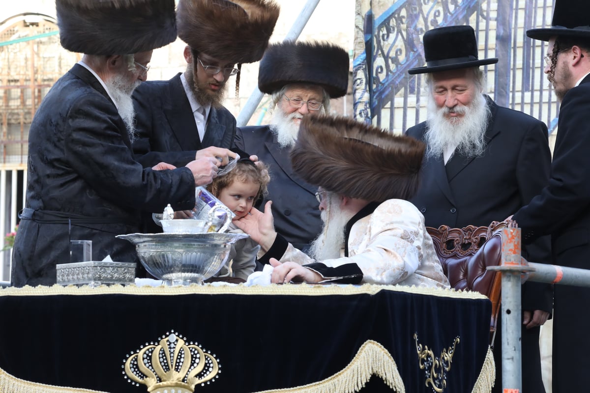 ל"ג בעומר בחצה"ק נדבורנה ירושלים