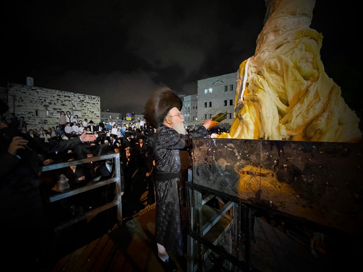 ל"ג בעומר בחצה"ק צאנז בירושלים