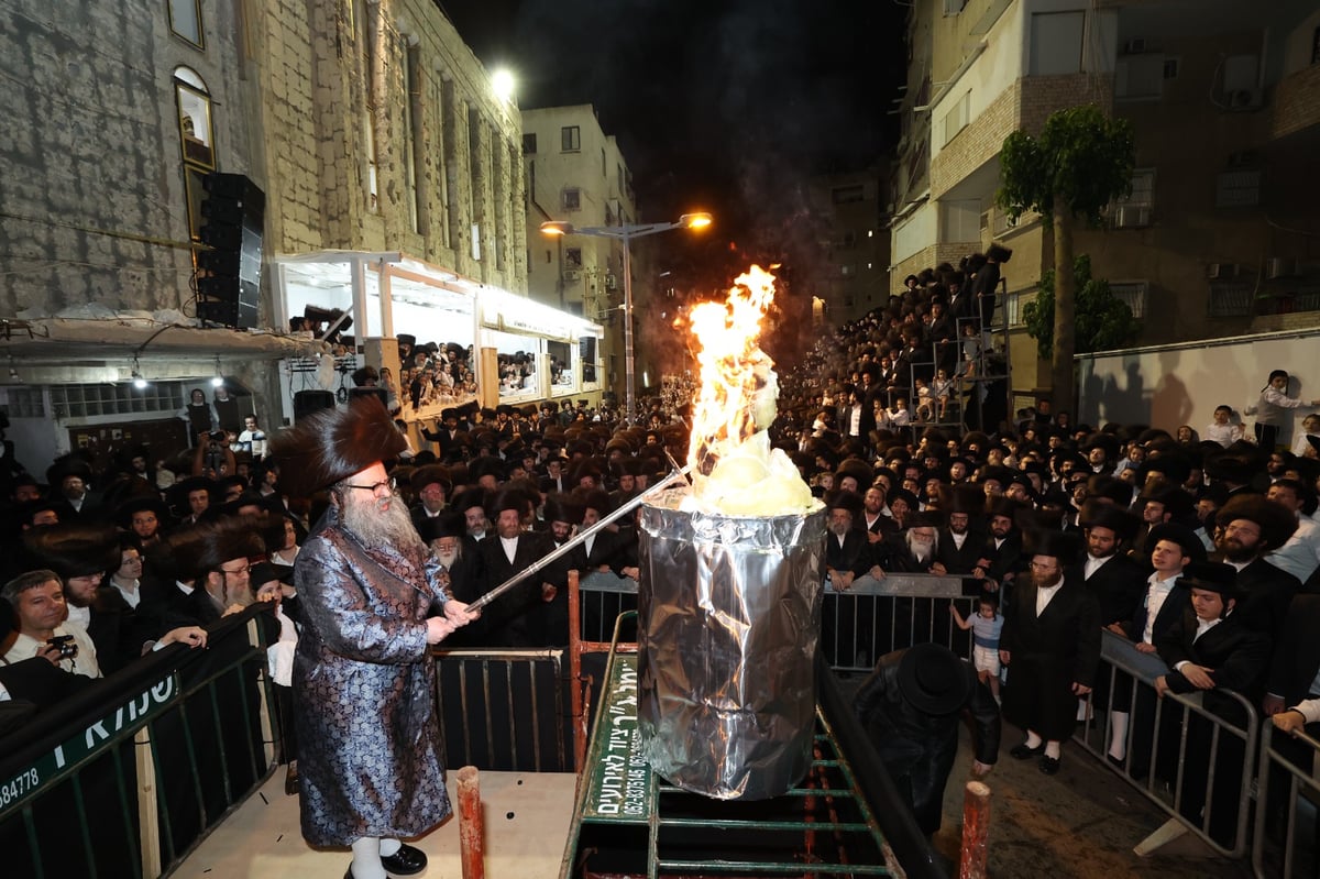 ל"ג בעומר בחצה"ק סאטמר ב"ב