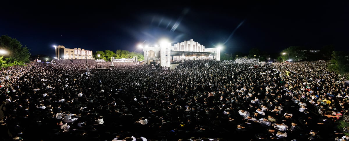 ל"ג בעומר בחצה"ק סאטמר