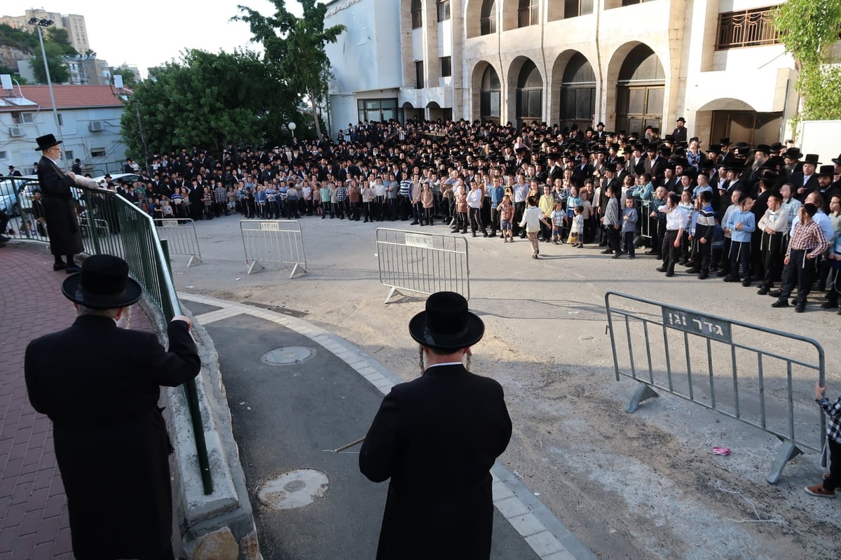 ל"ג בעומר בחצה"ק סערט ויז'ניץ