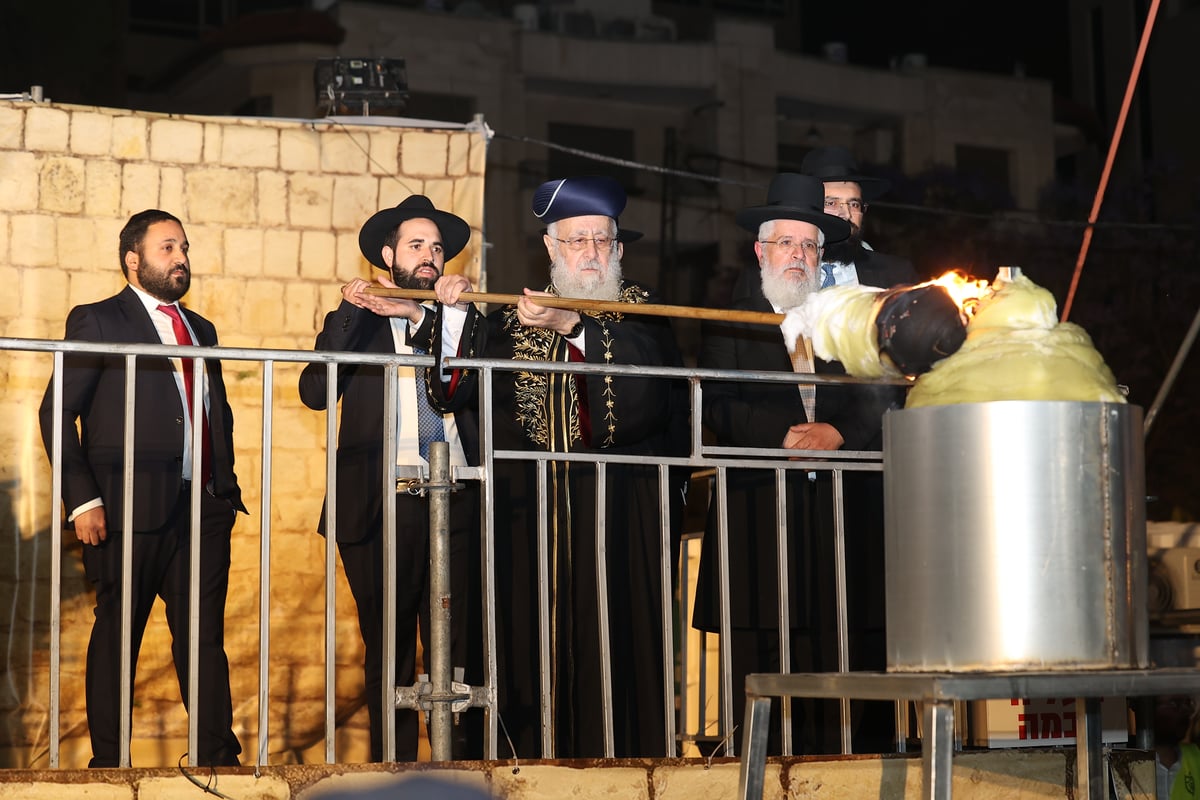 הילולת הרשב"י בחצר ההילולא במתחם שמעון הצדיק בירושלים