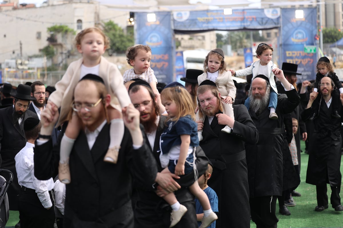 הילולת הרשב"י בחצר ההילולא במתחם שמעון הצדיק בירושלים