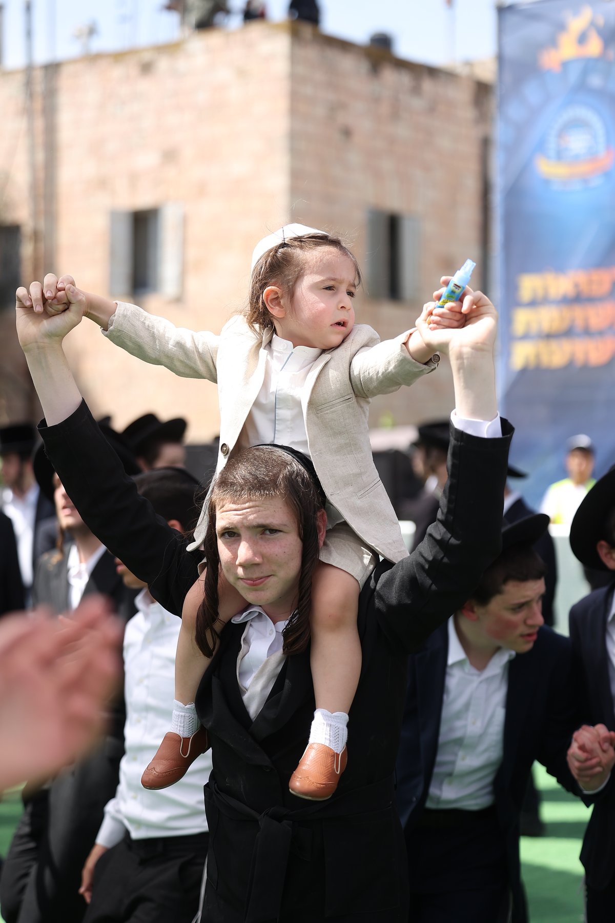 הילולת הרשב"י בחצר ההילולא במתחם שמעון הצדיק בירושלים