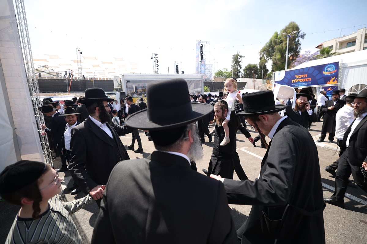 הילולת הרשב"י בחצר ההילולא במתחם שמעון הצדיק בירושלים