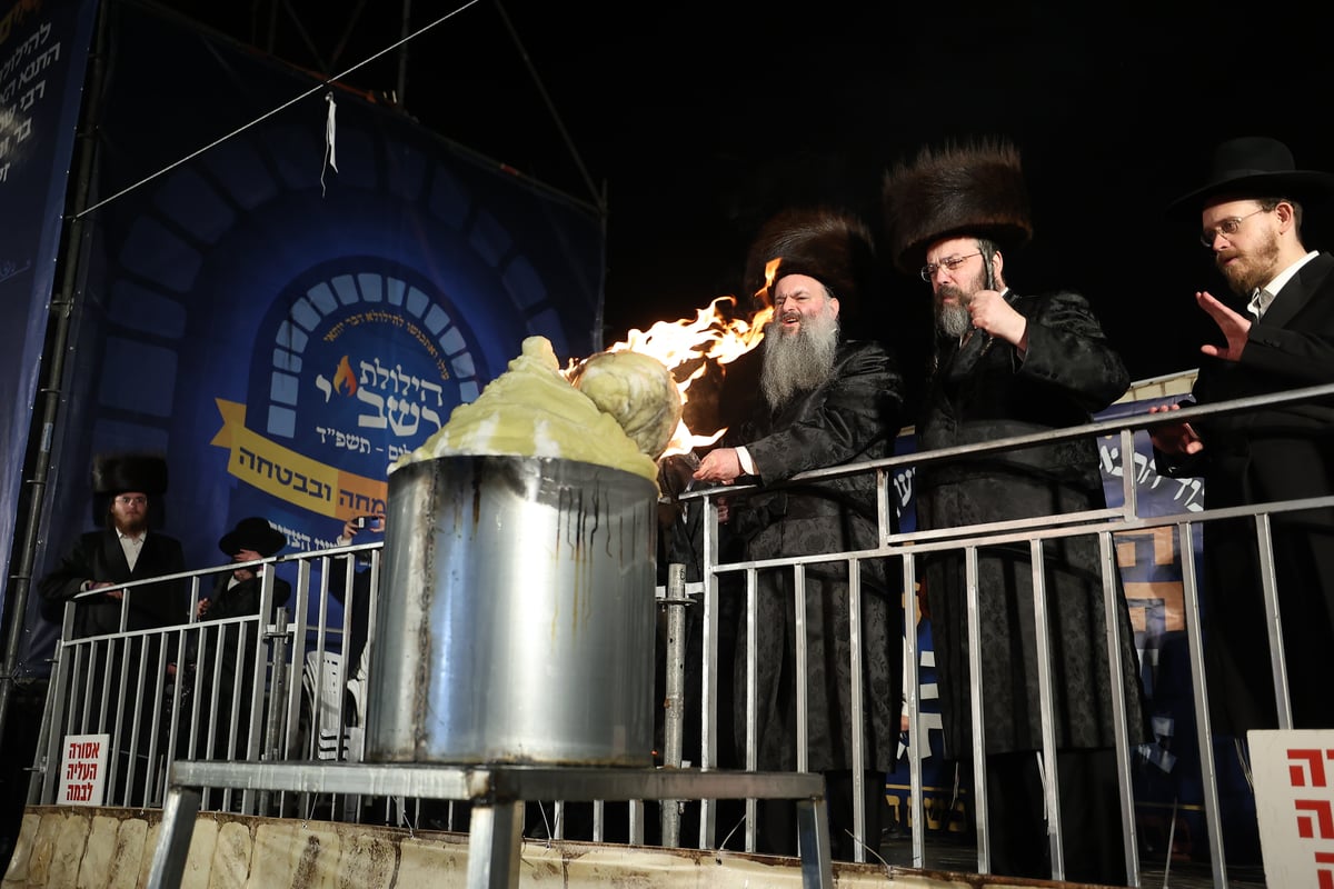 הילולת הרשב"י בחצר ההילולא במתחם שמעון הצדיק בירושלים