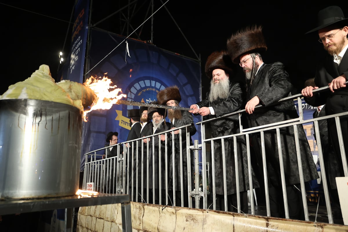 הילולת הרשב"י בחצר ההילולא במתחם שמעון הצדיק בירושלים