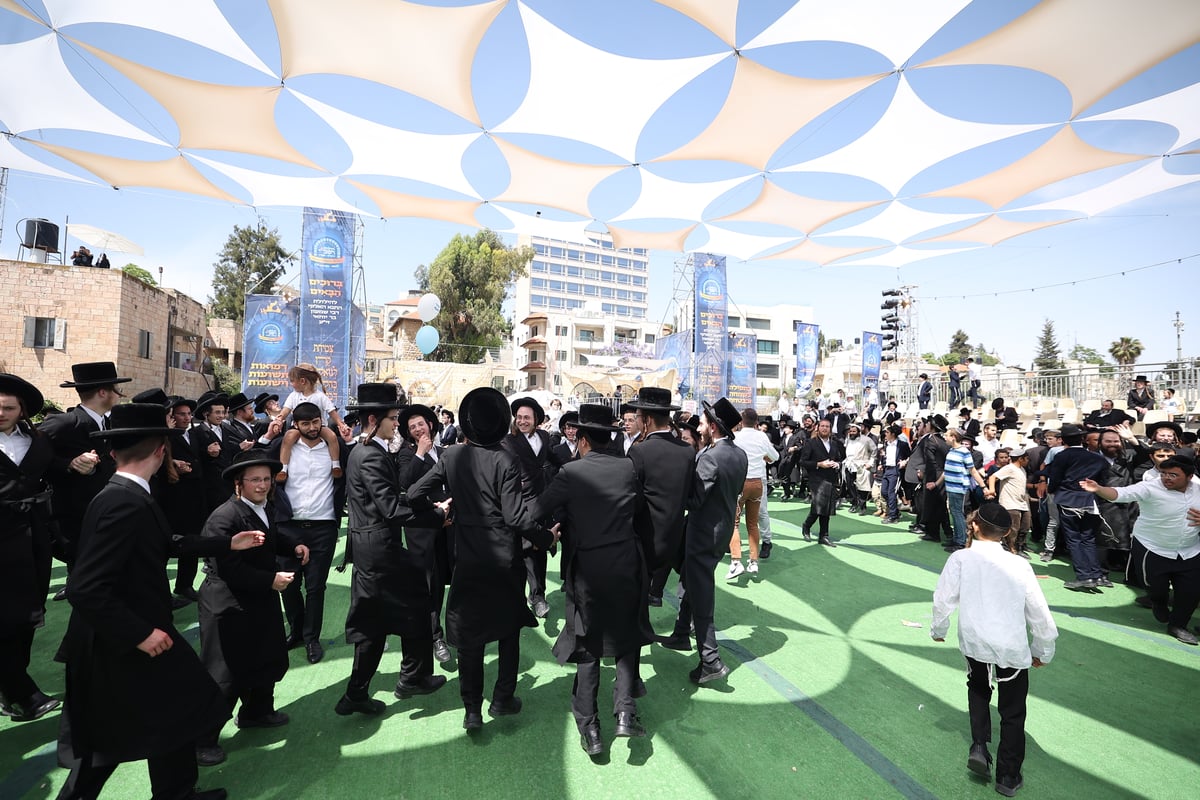 הילולת הרשב"י בחצר ההילולא במתחם שמעון הצדיק בירושלים