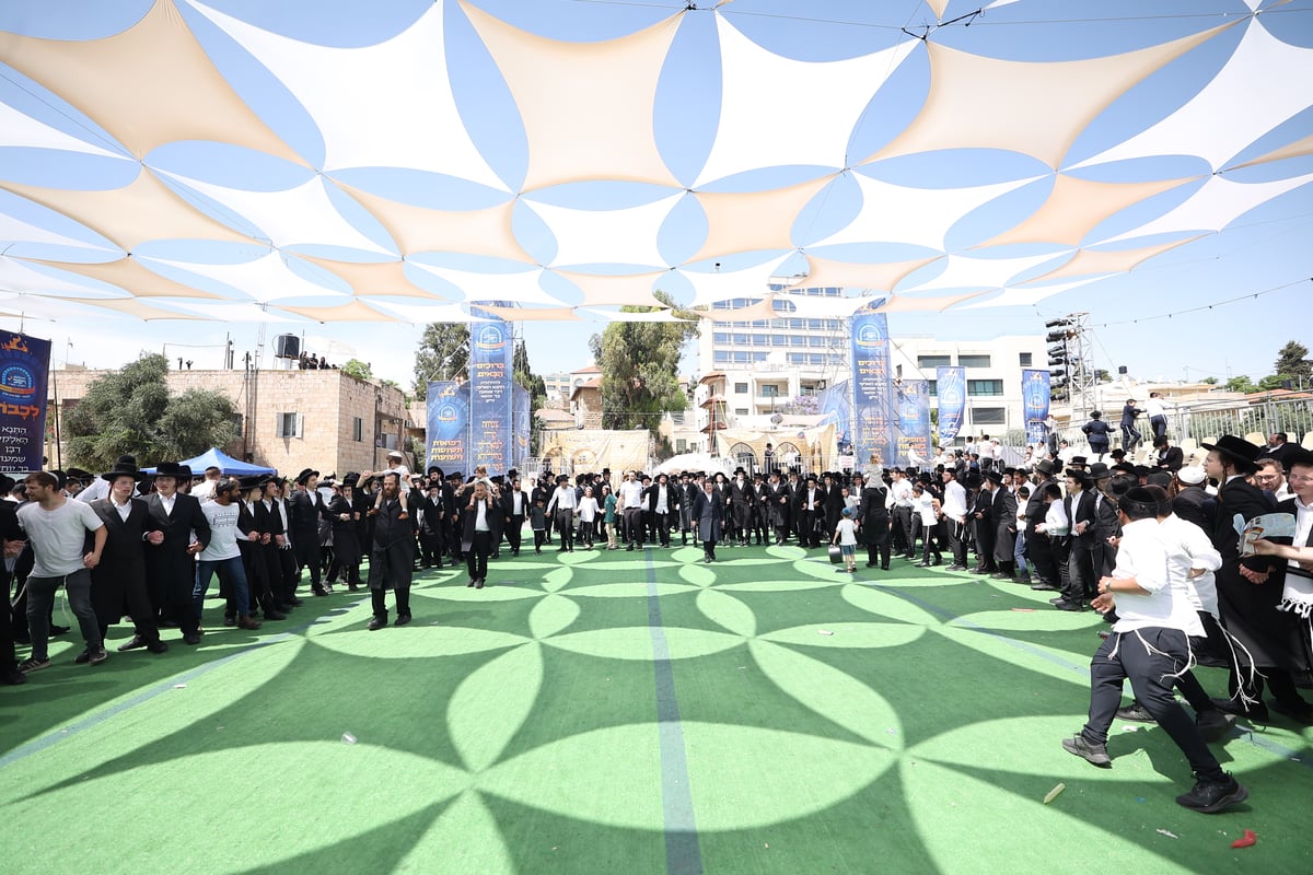 הילולת הרשב"י בחצר ההילולא במתחם שמעון הצדיק בירושלים